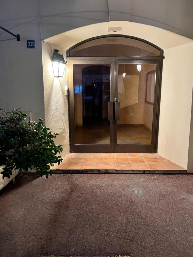 Port Grimaud Golfe St Tropez Bel Appartement ภายนอก รูปภาพ